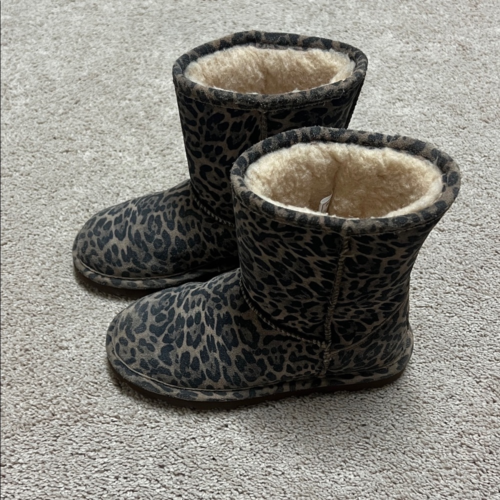BearPaw leopard print boots - Picture 2 of 6